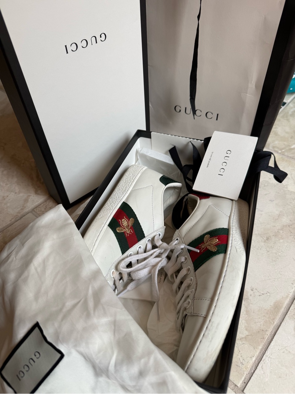 Gucci White Leather Kids Sneakers with Green and Red Web Stripe